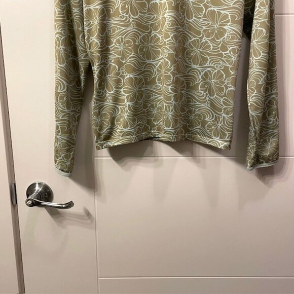 Women's Patagonia Capilene Long Sleeve Base Layer Top Medium Blue Green Floral - Picture 5 of 16